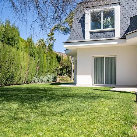 Villa Bright And Elegant Lux Puzol