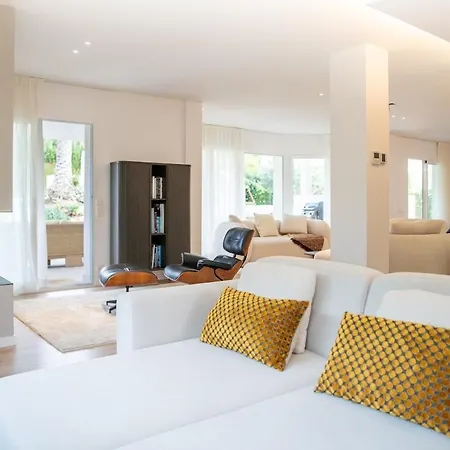 Villa Bright And Elegant Lux